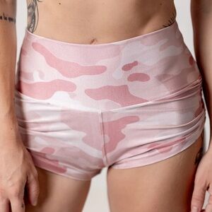 Mika Yoga Wear Pink Camo High Waist yoga shorts